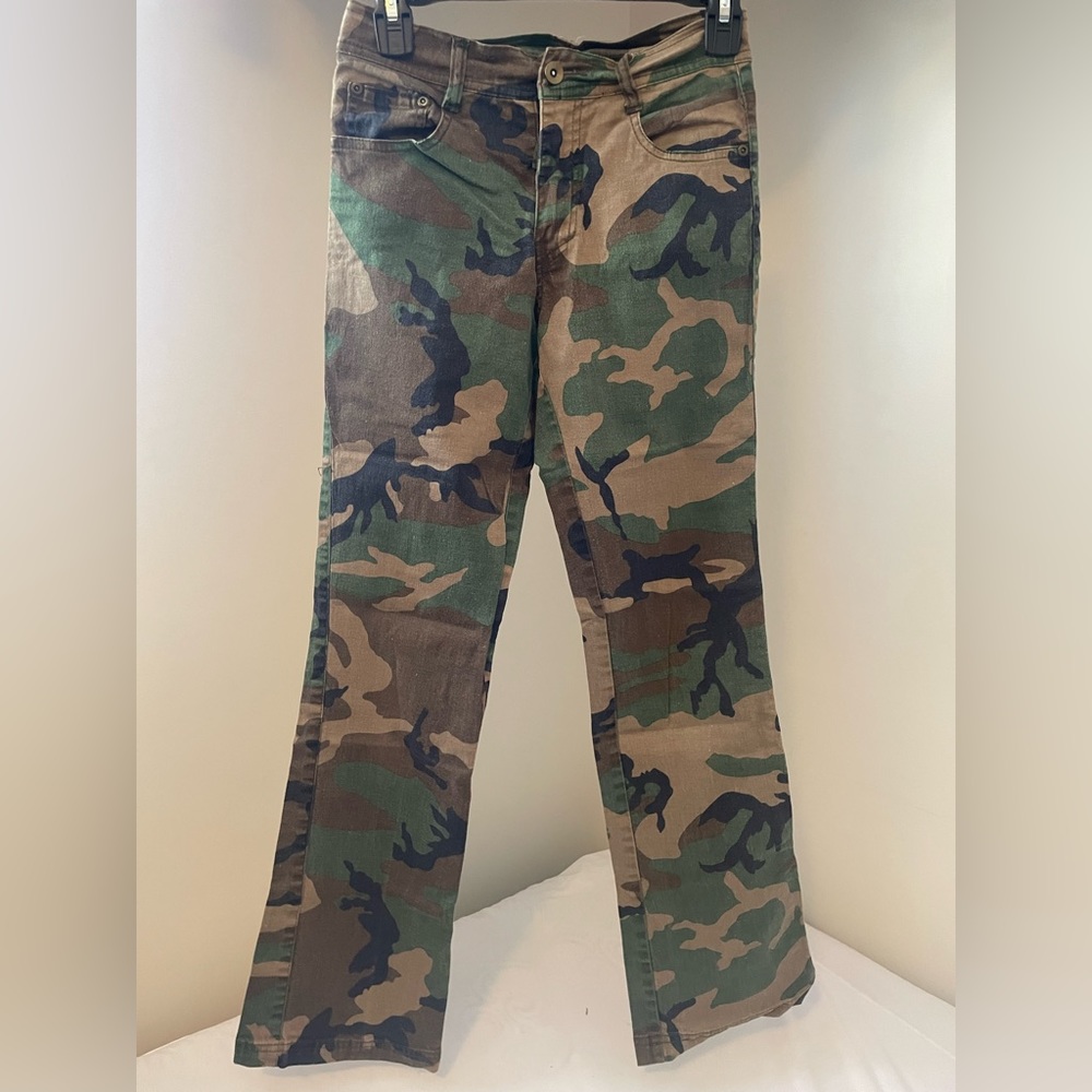 Vintage camo pants